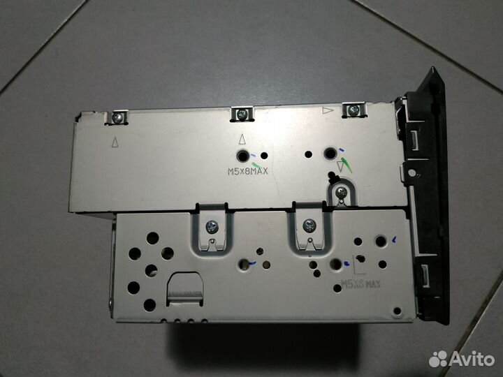 Магнитола (CD-чейнджер 6 дисков) toyota crown 180