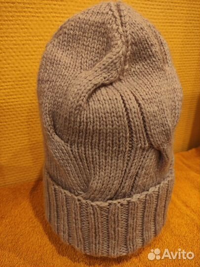 Шапка женская вязаная ручная работа