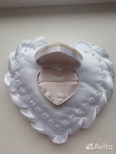 Подушечка для обручальных колец