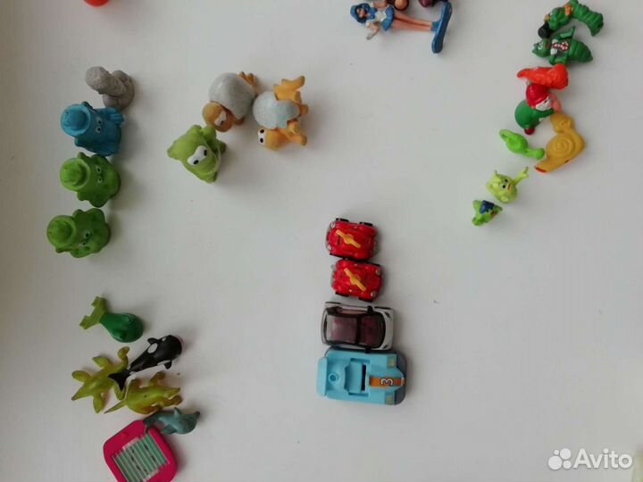 Игрушки от Киндер сюрпризов