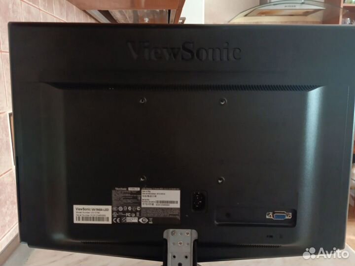 Монитор ViewSonic 19