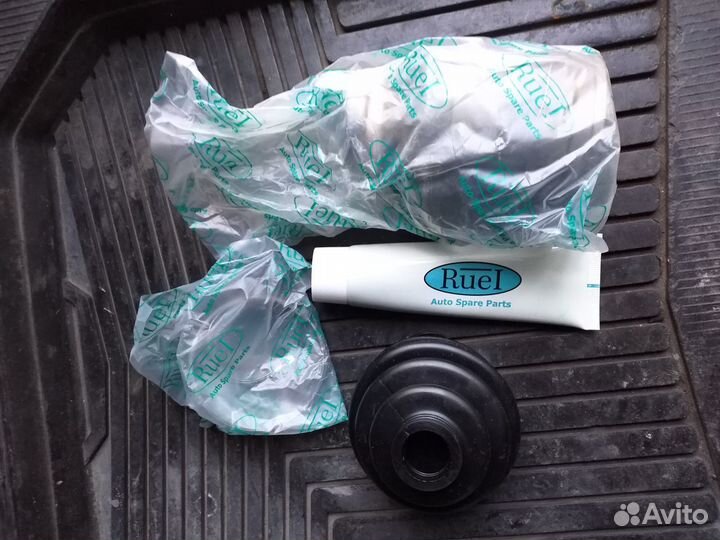 Шрус внутренний передний правый RueI на Мазда6