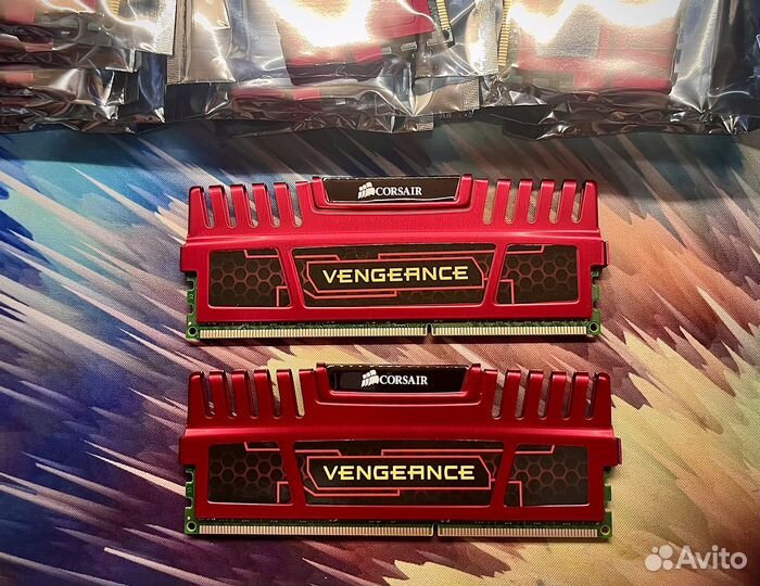 DDR3 Corsair Vengeance 16 gb (2x8) 1600 Mhz