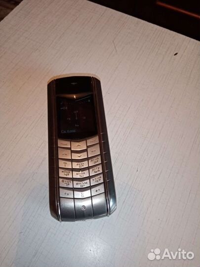 Телефон Vertu