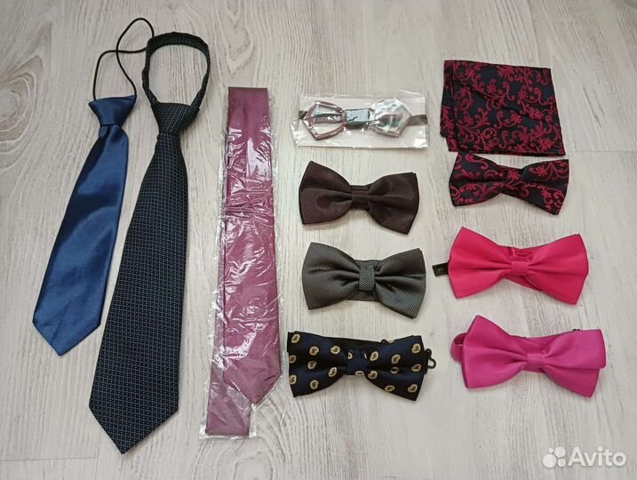 Новый галстук и бабочка