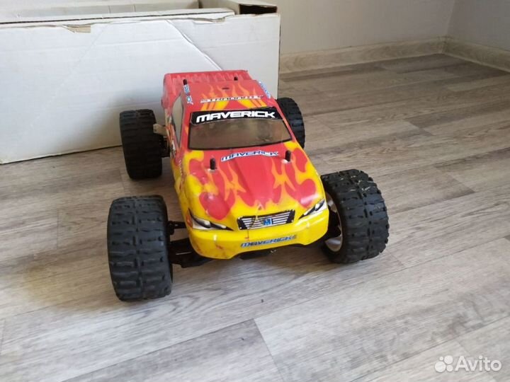 Монстр Трак на радиоуправлении Maverick strada MT