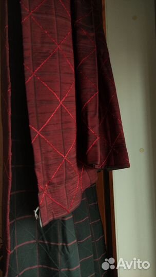 Шторы тафта. 2000*2750 новые