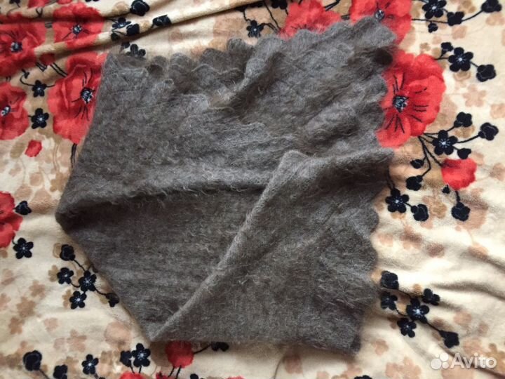 Платок шерстяной