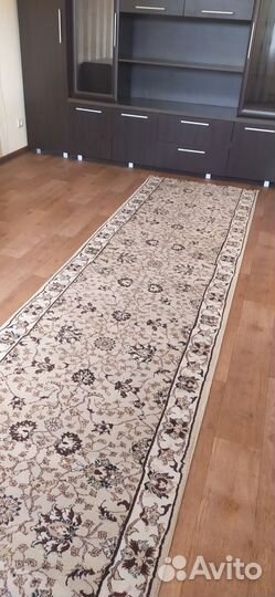 Ковровая дорожка бу