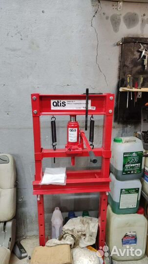 Гараж на час автосервис самообслуживания