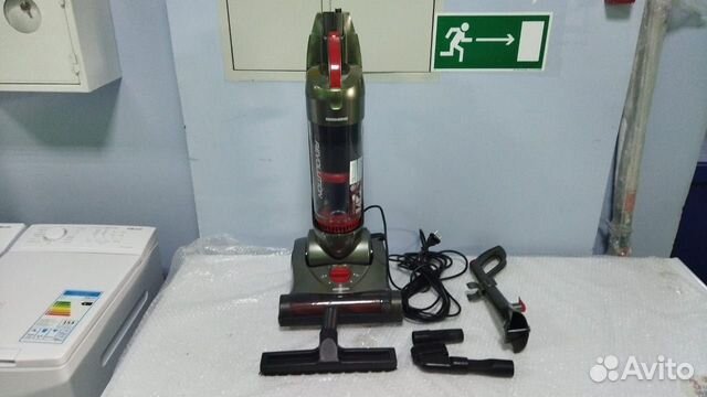 Пылесос Redmond RV-UR317 Silver