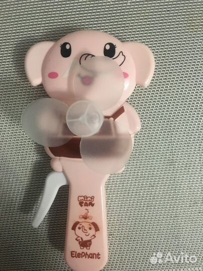 Ручной вентилятор и мыльные пузыри 3 шт