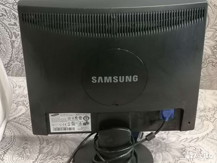 Монитор для компьютера бу