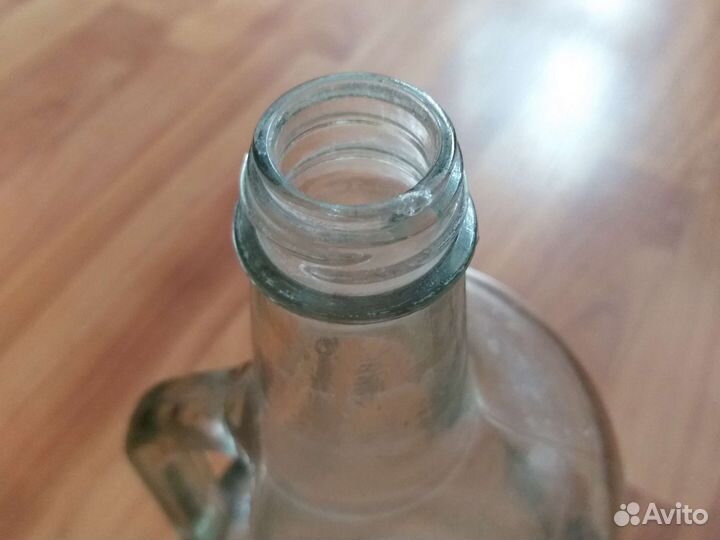 Бутылка 1,75 с ручкой