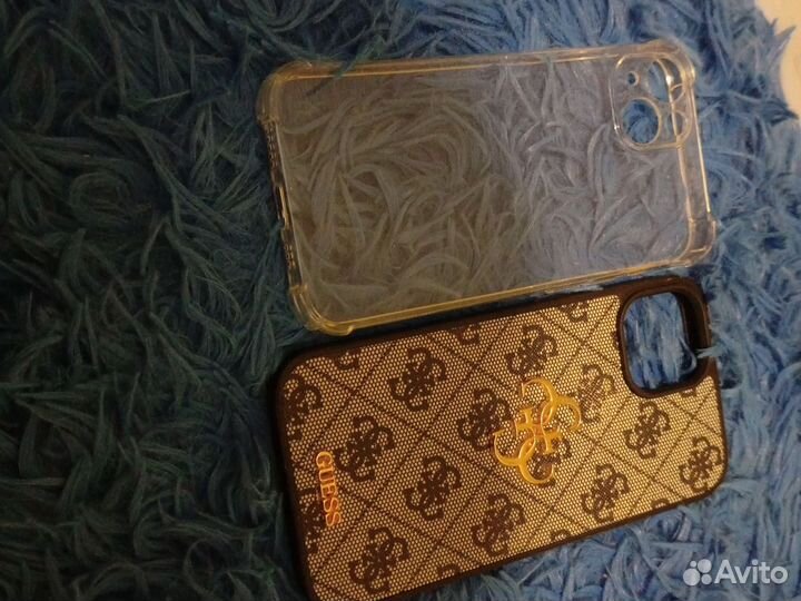 Чехлы на телефон iPhone 11