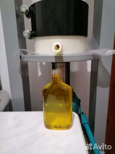 Масло холодного отжима лён, конопля, чёрный тмин