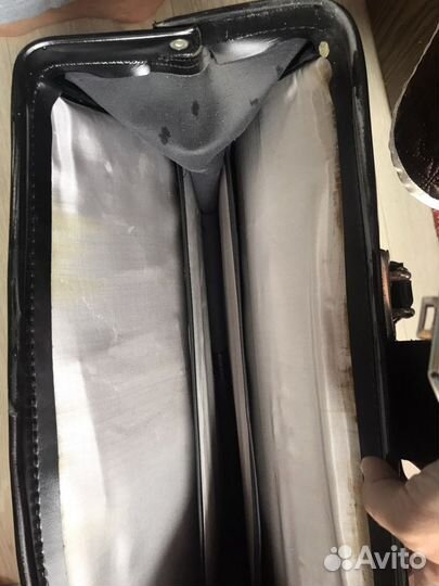 Мужской кожаный портфель