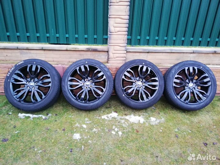 Комплект оригинальных колес R21 Range Rover Sport