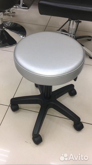 Стул мастера, новый в ассортименте