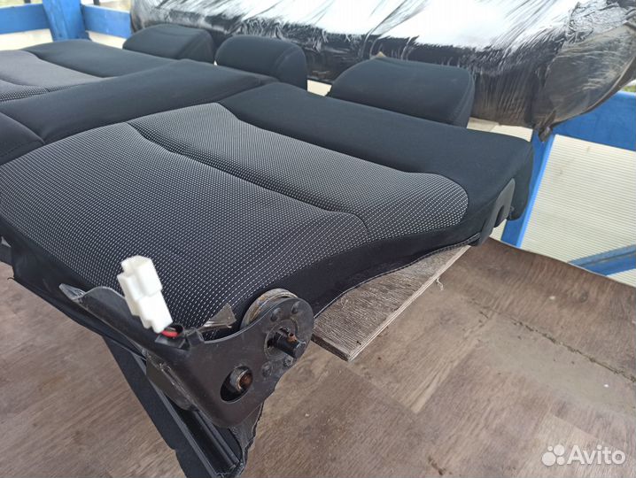 Диван Сидения Субару Аутбэк