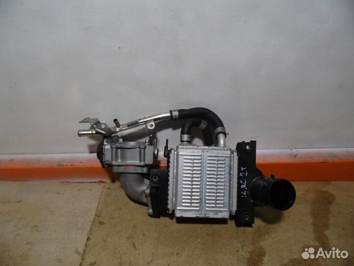 Радиатор охлаждения впускного ресивера lexus RX 4