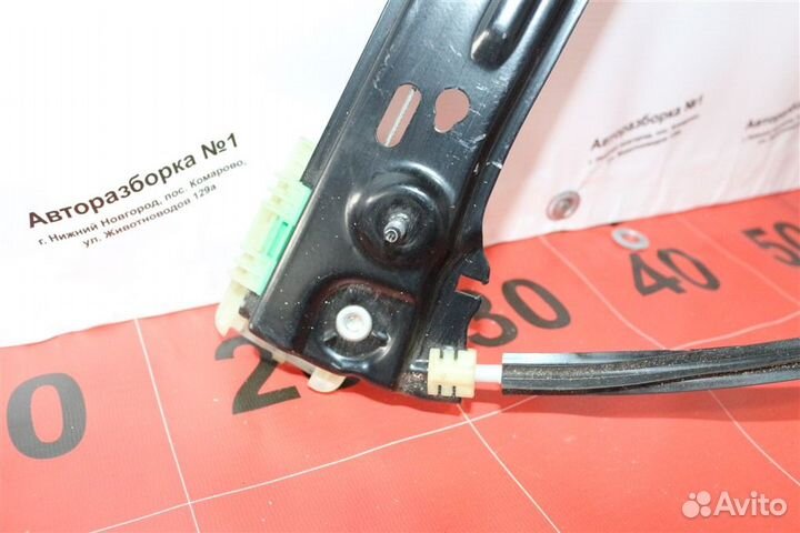 Стеклоподъемник передний правый Rolls-Royce