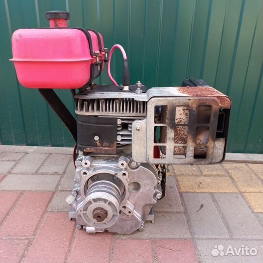 Двигатель Калужский,6л.с,и насос