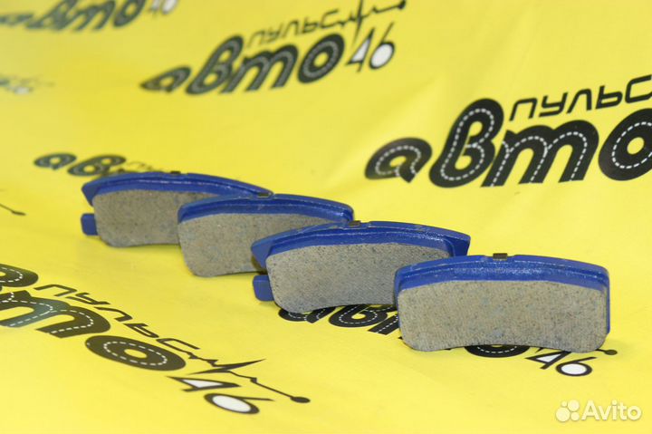 Колодки тормозные задние Митсубиси Паджеро 3