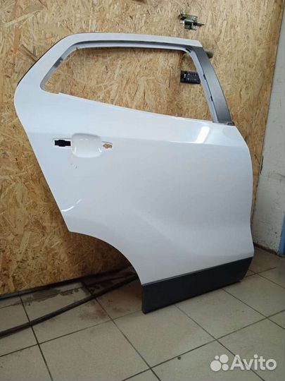 Дверь задняя правая Opel mokka