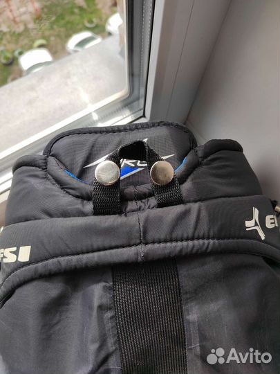 Шорты и нагрудник efsi220