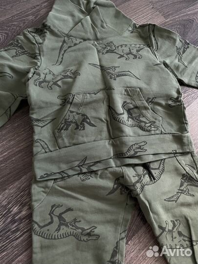 Костюм спортивный на мальчика 92