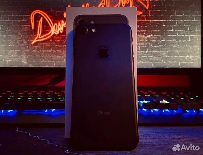 iPhone 7 - 32GB - Matte Black