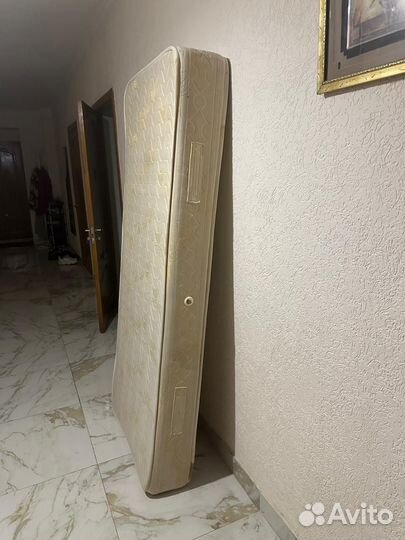 Матрас 80 на 190 бу