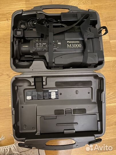 Видеокамера panasonic m3000