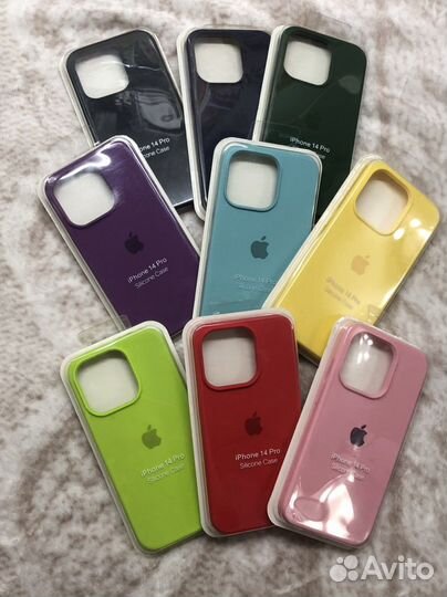 Чехлы силиконовые на iPhone 14 и 14 Pro Max