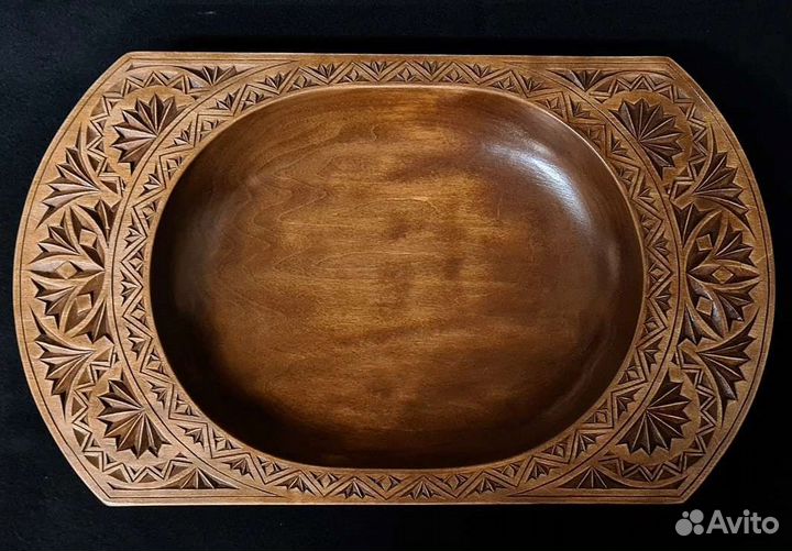 Блюдо резьба