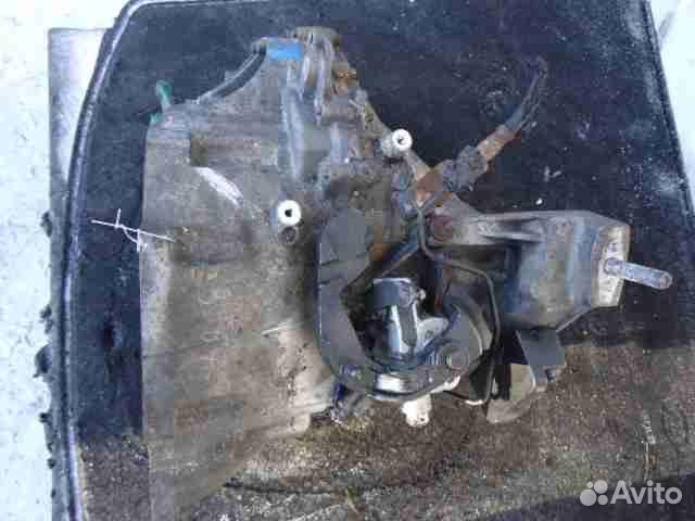 МКПП (механическая коробка переключения передач) F