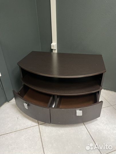 Полка под телевизор тумба