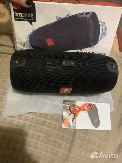 Блютуз колонка