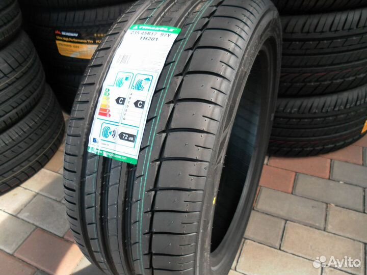 Triangle Sports TH201 225/50 R17 95ZR