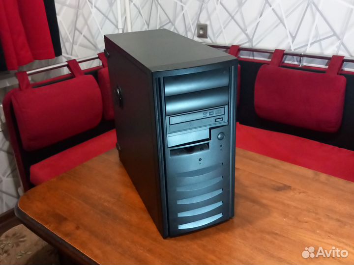 Системный блок 2 ядра, 4 Гб озу