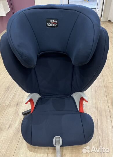 Автокресло britax romer
