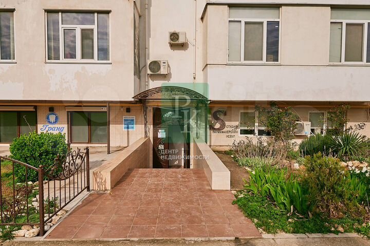 Помещение 60 м² под салон красоты в Казачке