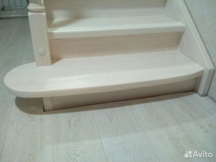 Укладка линолеума и ламината