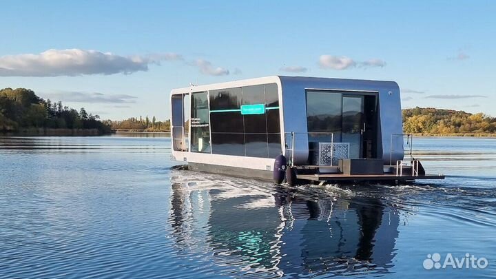 Houseboat (Хаусбот), катамаран