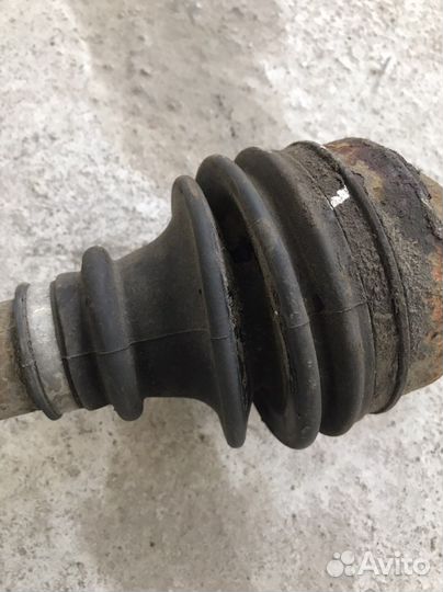 Привод передний правый Peugeot 307 (2840)