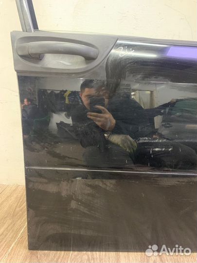 Дверь передняя правая Smart Forfour хетчбэк-5ти