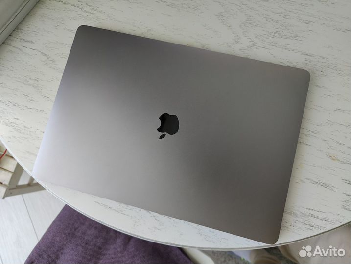 Macbook Pro 16 2019 i9 16gb 1tb