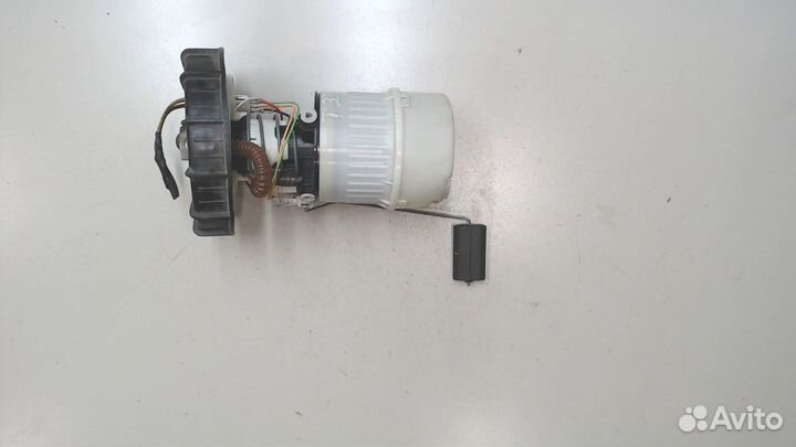 Насос топливный электрический Nissan X-Trail (T30), 2004