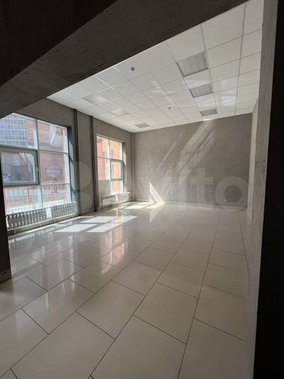 Свободного назначения, 250 м²